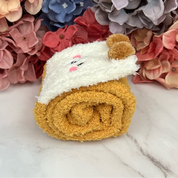 Whimsical Plush Animal Camel Brown Bear Over the Knee Socks - Picture 12 of 14